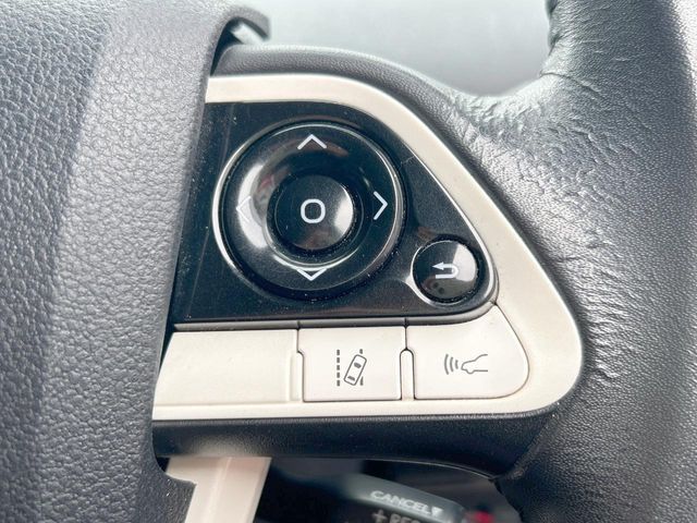 TOYOTA PRIUS 4WD 2016 Image 31