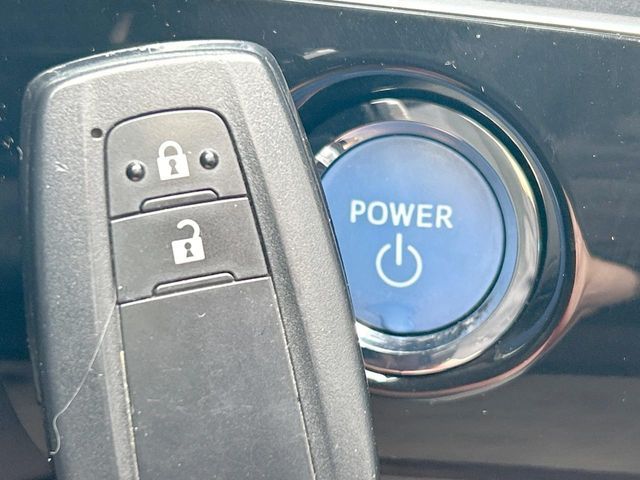 TOYOTA PRIUS 4WD 2016 Image 31