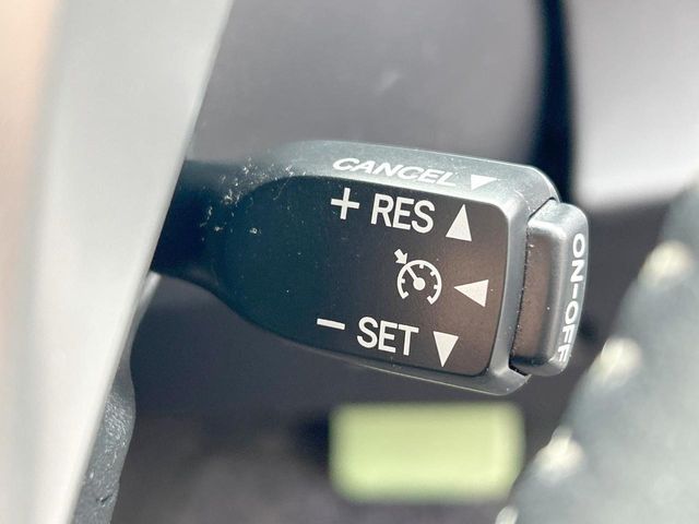 TOYOTA AQUA 2015 Image 31