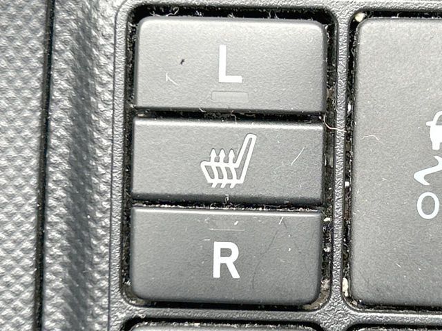 TOYOTA AQUA 2015 Image 31