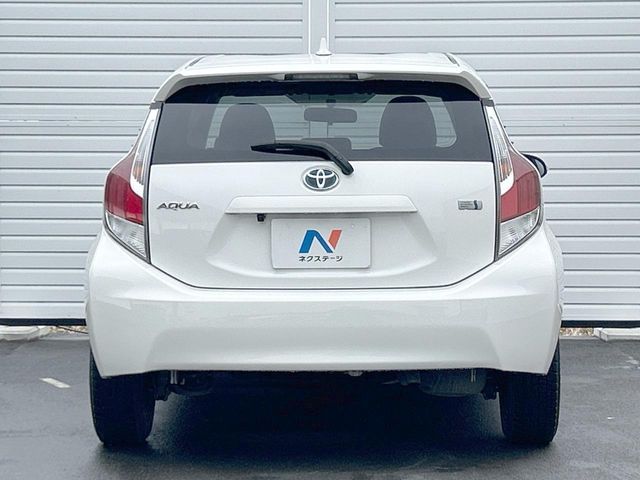 TOYOTA AQUA 2015 Image 31