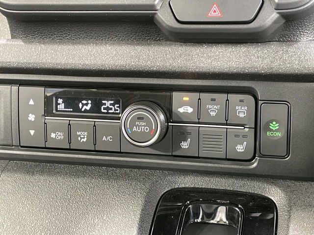 HONDA N BOX CUSTOM 2025 Image 31