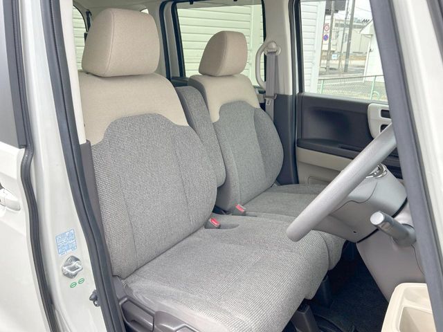 HONDA N BOX 4WD 2018 Image 31