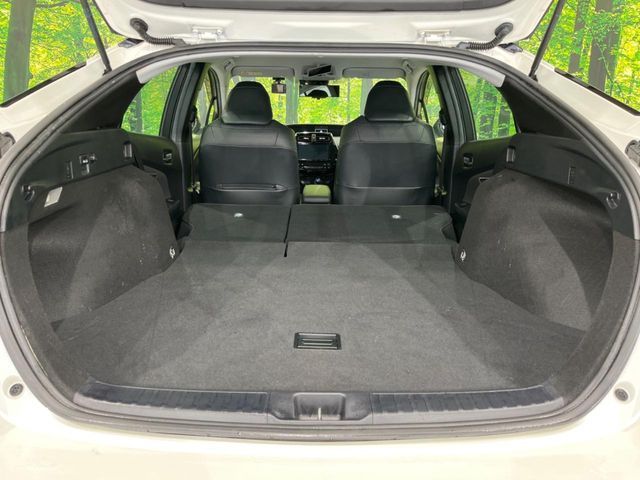 TOYOTA PRIUS 4WD 2019 Image 31