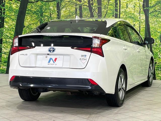 TOYOTA PRIUS 4WD 2019 Image 31