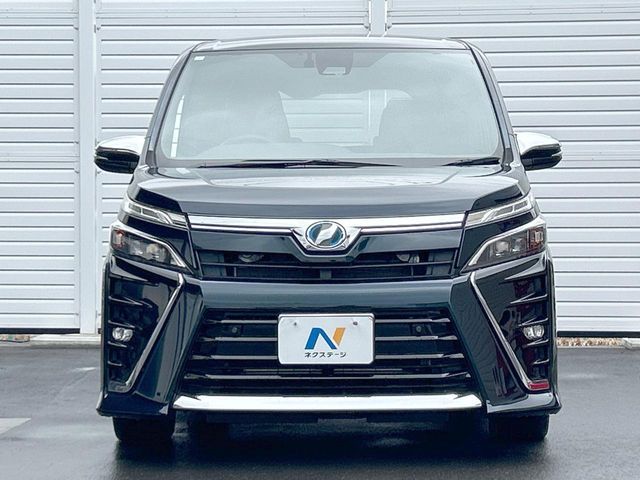TOYOTA VOXY HYBRID 2019 Image 31