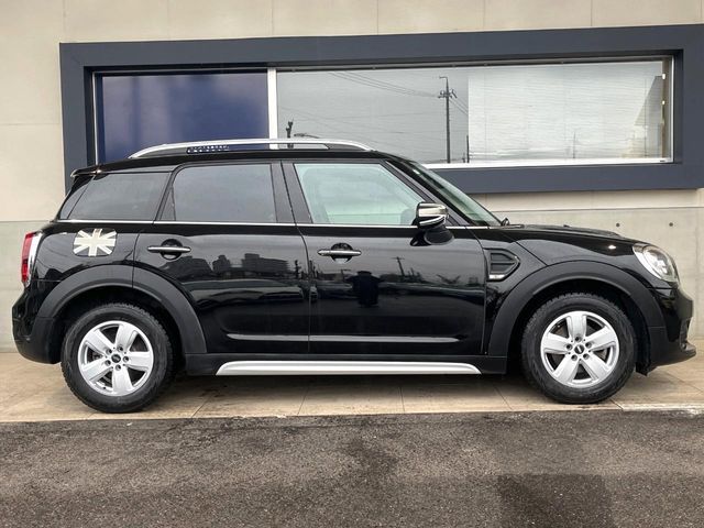 BMW MINI ONE CROSSOVER 2020 Image 31