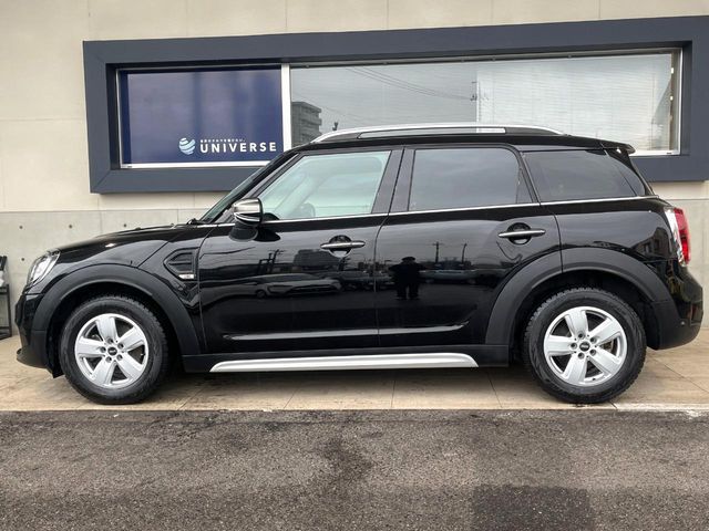 BMW MINI ONE CROSSOVER 2020 Image 31