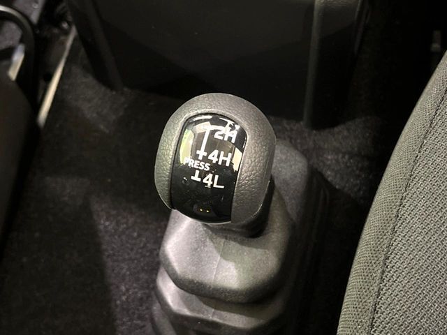 SUZUKI JIMNY NOMADE 2026 Image 31