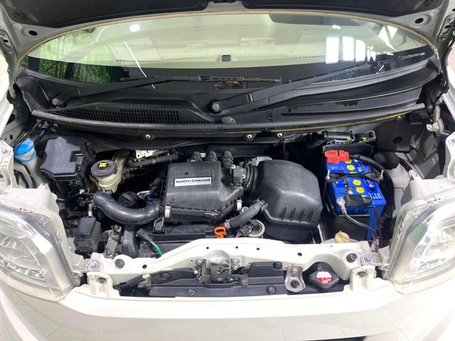 HONDA N BOX 2015 Image 31