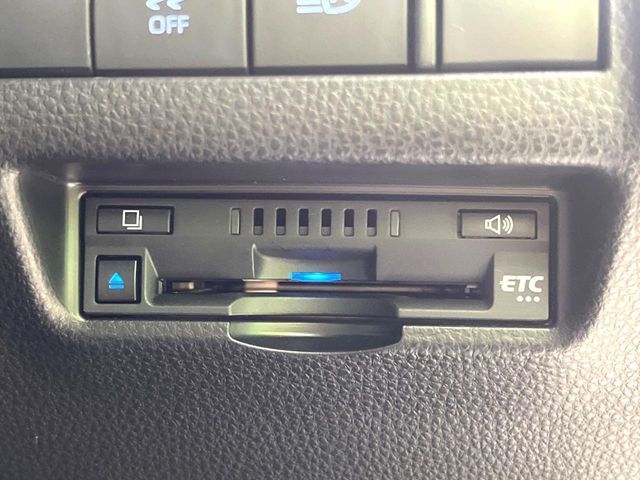 TOYOTA HARRIER HYBRID 2021 Image 31