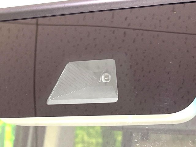 HONDA N BOX 2021 Image 31