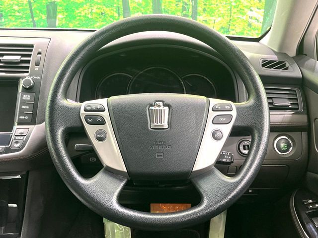 TOYOTA CROWN SEDAN 2011 Image 31