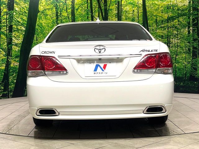 TOYOTA CROWN SEDAN 2011 Image 31