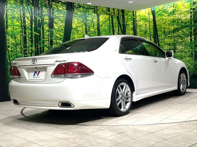 TOYOTA CROWN SEDAN 2011 Image 31
