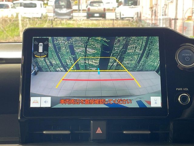 TOYOTA VOXY HYBRID 2022 Image 31