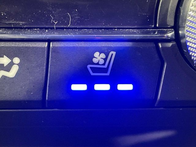 MAZDA CX-8 2018 Image 31