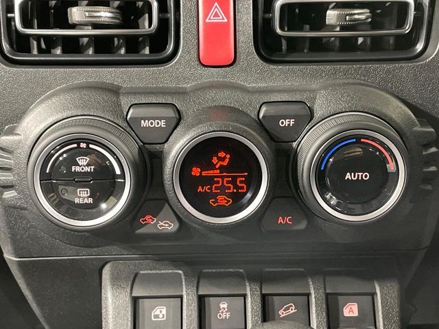 SUZUKI JIMNY NOMADE 2025 Image 31