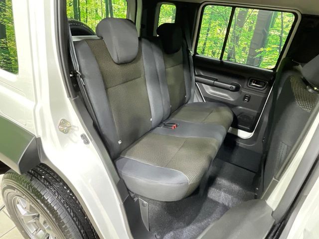 SUZUKI JIMNY NOMADE 2025 Image 31