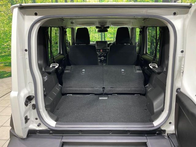 SUZUKI JIMNY NOMADE 2025 Image 31