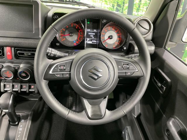 SUZUKI JIMNY NOMADE 2025 Image 31