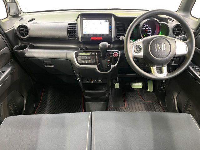 HONDA N BOX 2017 Image 31