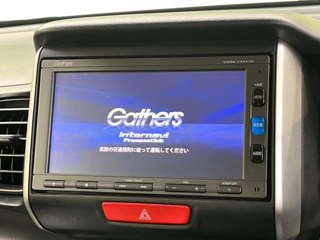 HONDA N BOX 2017 Image 31