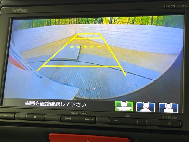 HONDA N BOX 2017 Image 31