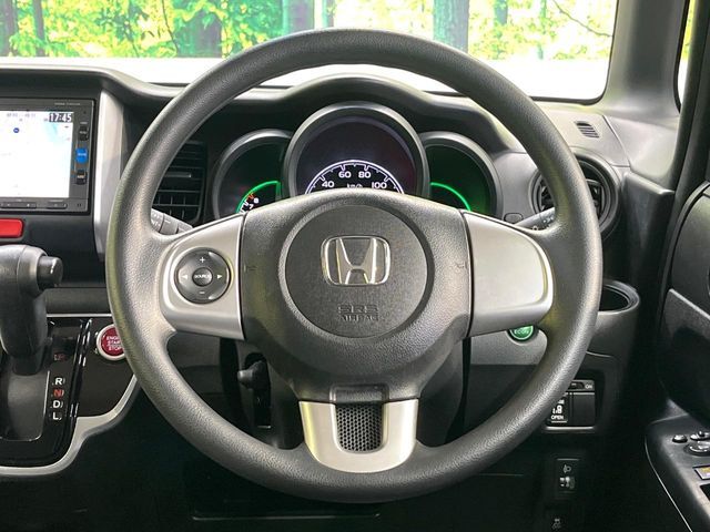 HONDA N BOX 2017 Image 31