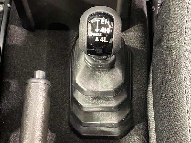 SUZUKI JIMNY 4WD 2025 Image 31