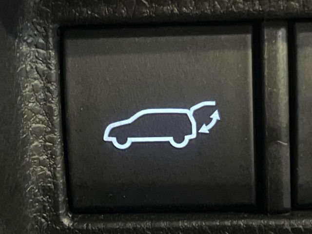 TOYOTA HARRIER HYBRID 2021 Image 31