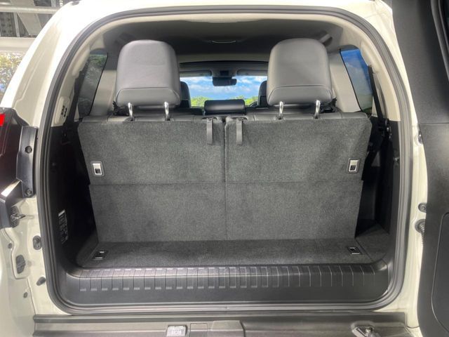 TOYOTA LANDCRUISER PRADO 2022 Image 31