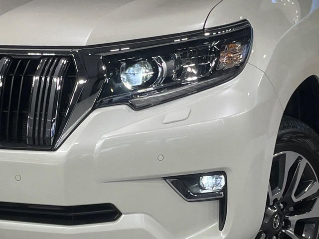 TOYOTA LANDCRUISER PRADO 2022 Image 31