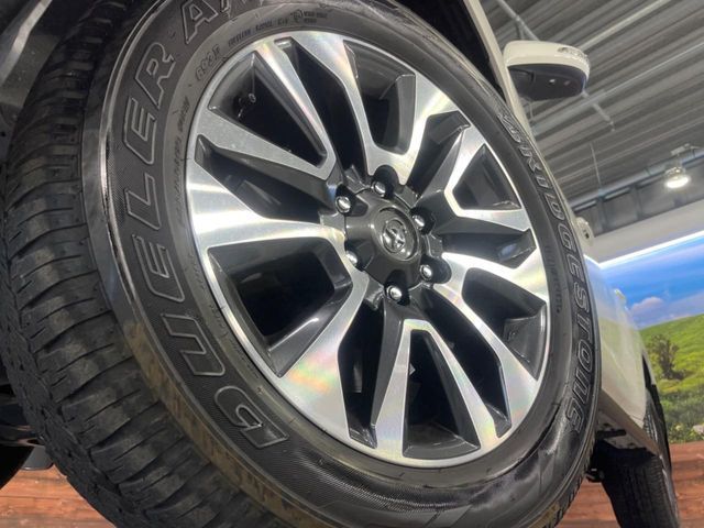 TOYOTA LANDCRUISER PRADO 2022 Image 31