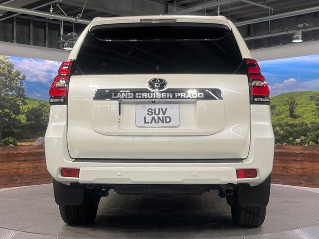 TOYOTA LANDCRUISER PRADO 2022 Image 31