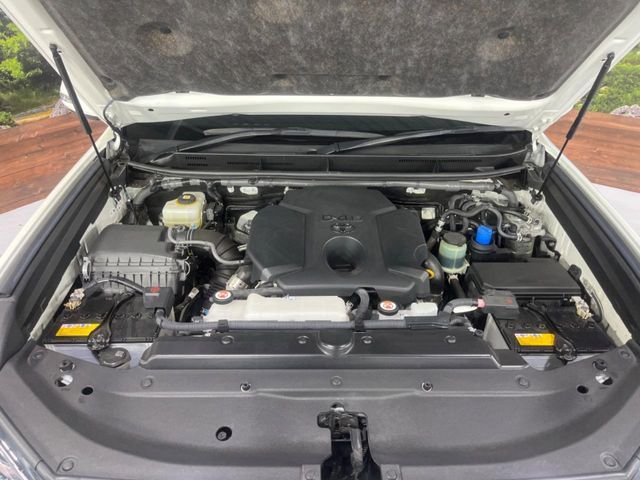 TOYOTA LANDCRUISER PRADO 2022 Image 31