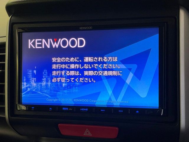 HONDA N BOX 2017 Image 31