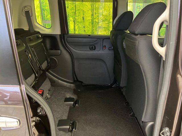 HONDA N BOX 2017 Image 31