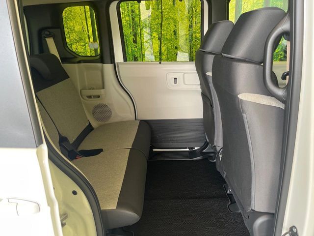 HONDA N BOX 2025 Image 31