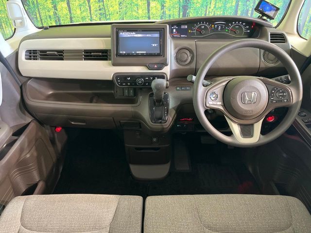 HONDA N BOX 2021 Image 31