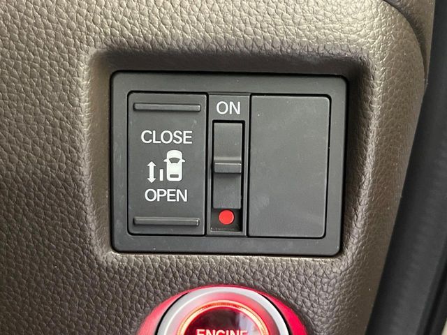 HONDA N BOX 2021 Image 31