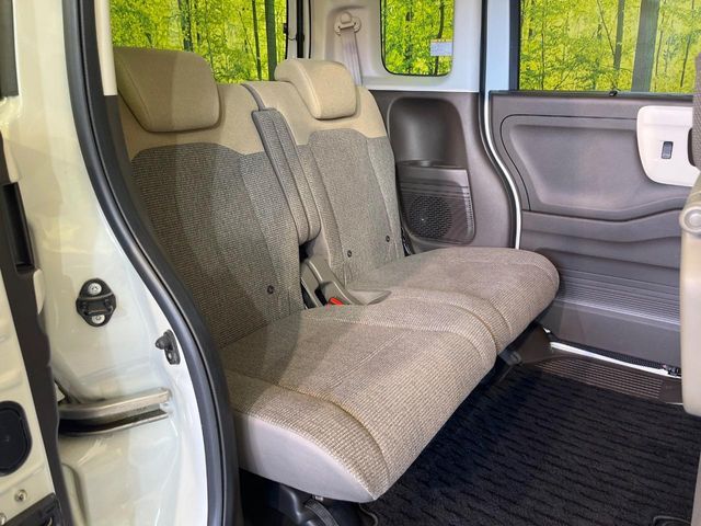 HONDA N BOX 2021 Image 31