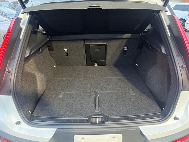 VOLVO XC40 2023 Image 31