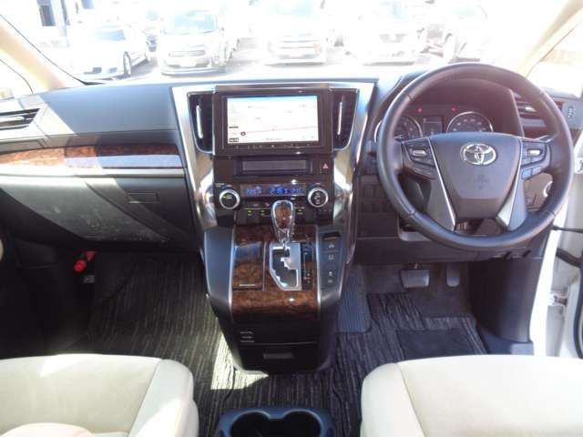 TOYOTA VELLFIRE 2019 Image 31