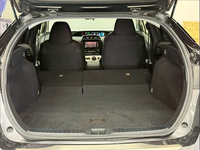 TOYOTA PRIUS 2016 Image 31