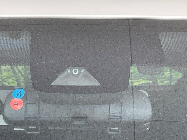 TOYOTA PRIUS PHV 2017 Image 31