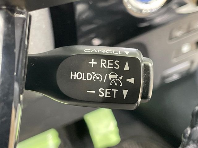 TOYOTA PRIUS PHV 2017 Image 31