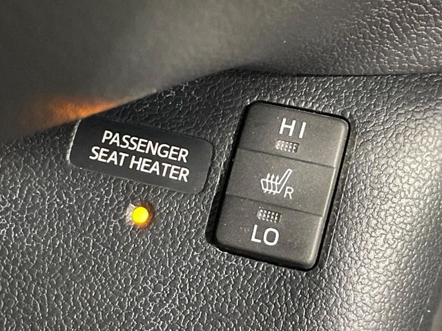 TOYOTA PRIUS PHV 2017 Image 31