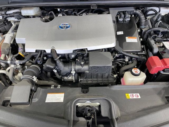 TOYOTA PRIUS PHV 2017 Image 31