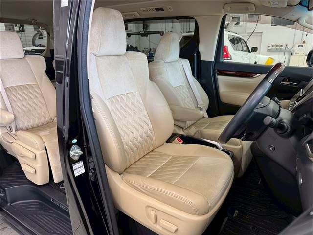 TOYOTA VELLFIRE 2015 Image 31